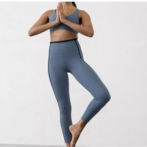 Women's Athleta Ultra High Rise Elation 7/8 Leggings M Blue with Black Stripes